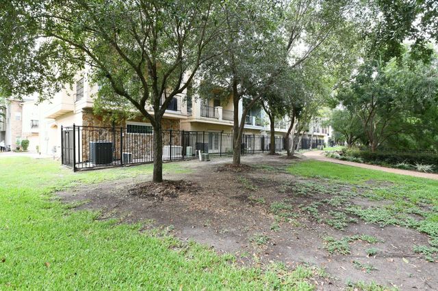 9127 Harbor Hills Drive, Houston, TX 77054