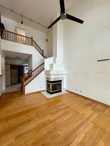 2267 Briar Court, Hoffman Estates, IL 60169