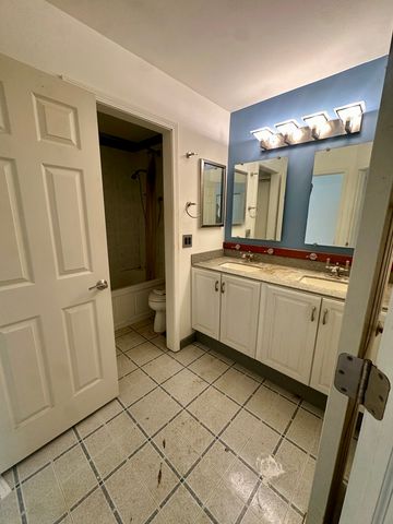 2267 Briar Court, Hoffman Estates, IL 60169