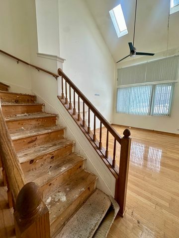 2267 Briar Court, Hoffman Estates, IL 60169