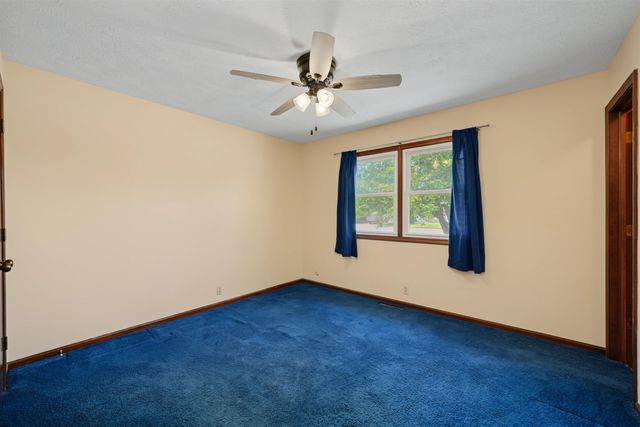 2267 S Ohio St, Salina, KS 67401