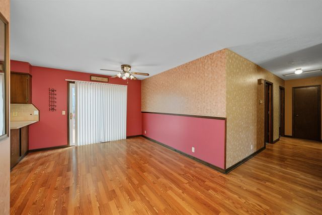 2267 S Ohio St, Salina, KS 67401