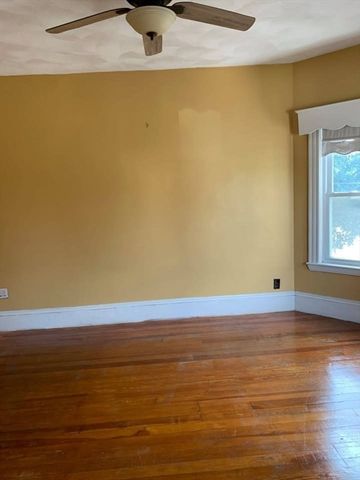 77 Sheridan Ave, Medford, MA 02155