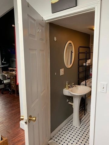 77 Sheridan Ave, Medford, MA 02155