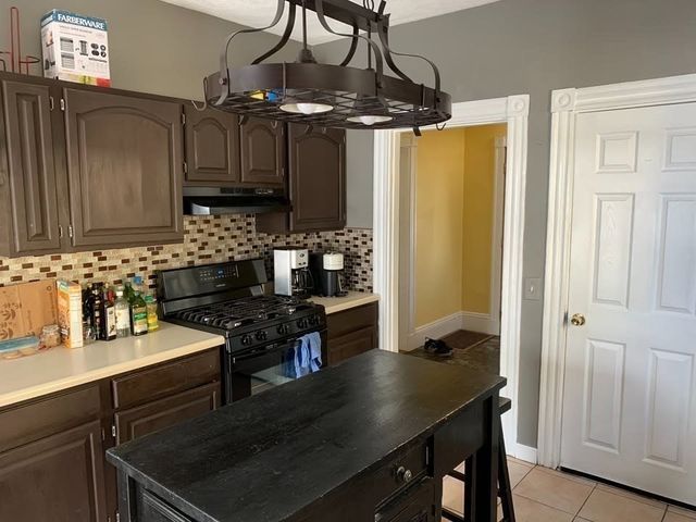 77 Sheridan Ave, Medford, MA 02155