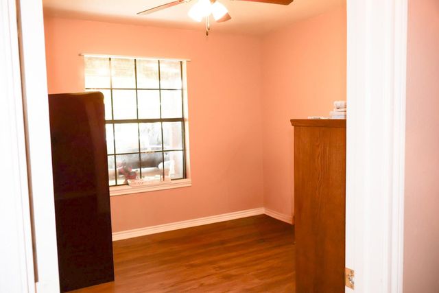 695 County Road 2309, Cleveland, TX 77327