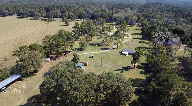 695 County Road 2309, Cleveland, TX 77327