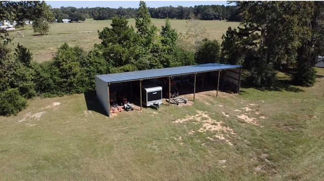 695 County Road 2309, Cleveland, TX 77327