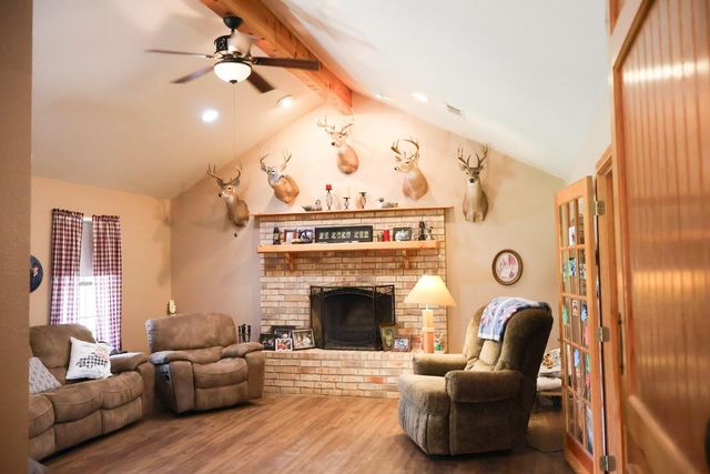 695 County Road 2309, Cleveland, TX 77327