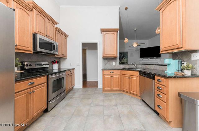 104 Bridge Tender Cove, Sneads Ferry, NC 28460