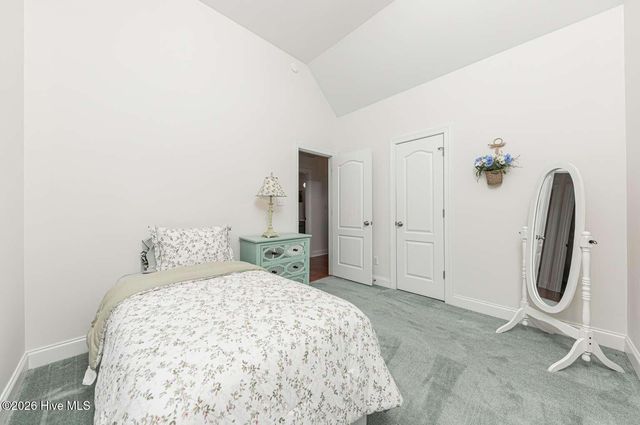 104 Bridge Tender Cove, Sneads Ferry, NC 28460