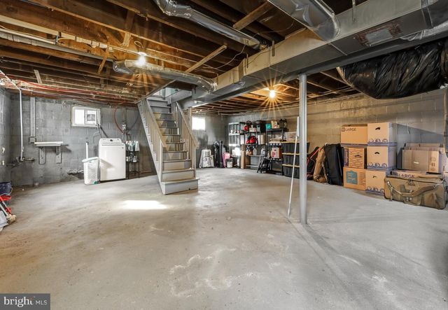 1287 CLEMENTS BRIDGE RD, Woodbury, NJ 08096