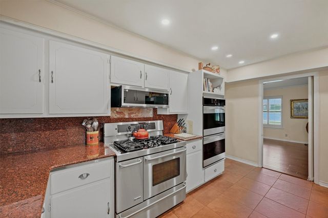 1609 Lakewood Drive, Sherman, TX 75092