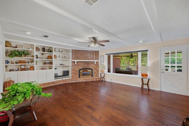 1609 Lakewood Drive, Sherman, TX 75092