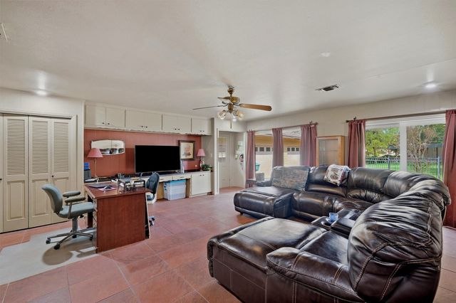 1609 Lakewood Drive, Sherman, TX 75092
