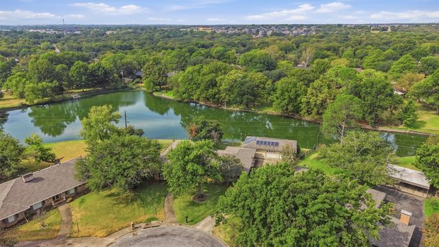 1609 Lakewood Drive, Sherman, TX 75092