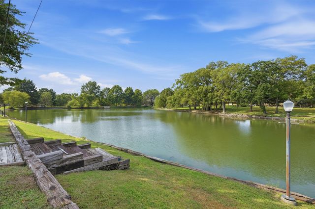 1609 Lakewood Drive, Sherman, TX 75092