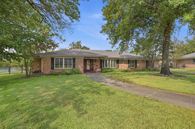 1609 Lakewood Drive, Sherman, TX 75092