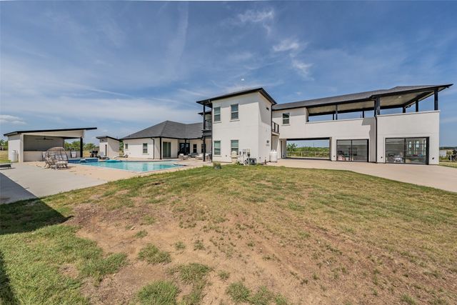 616 County Road 903, Cleburne, TX 76033