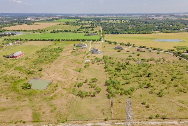616 County Road 903, Cleburne, TX 76033
