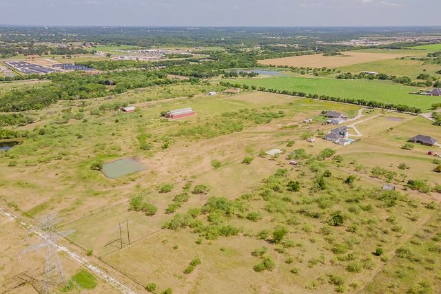 616 County Road 903, Cleburne, TX 76033