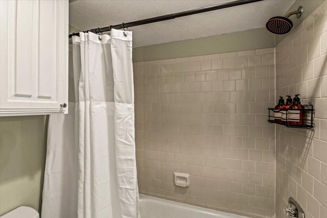 2601 S Braeswood Boulevard 1404, Houston, TX 77025