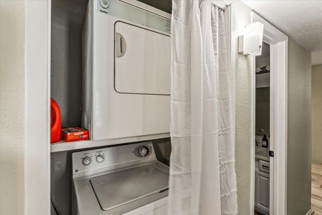 2601 S Braeswood Boulevard 1404, Houston, TX 77025