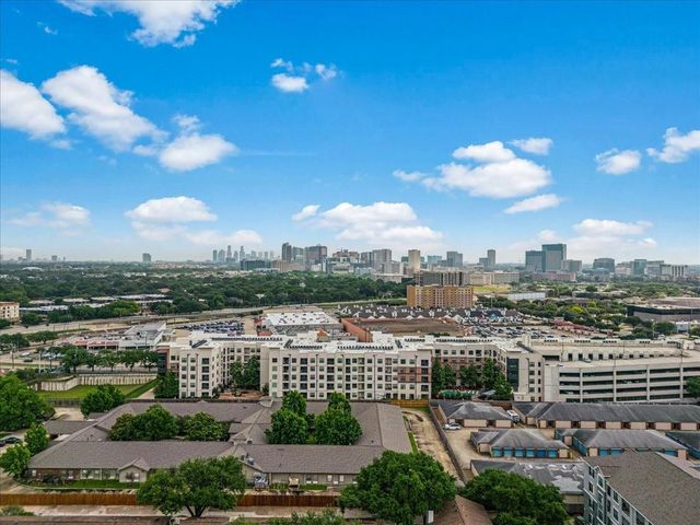 2601 S Braeswood Boulevard 1404, Houston, TX 77025