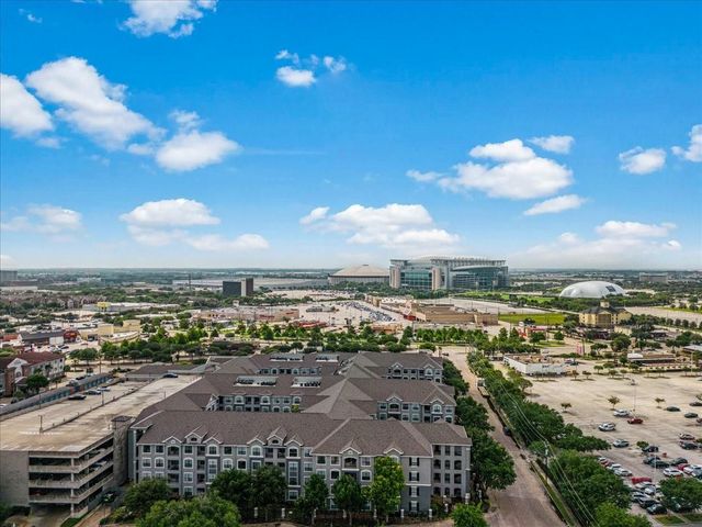 2601 S Braeswood Boulevard 1404, Houston, TX 77025