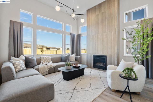 1512 Millennium Way, Fairfield, CA 94533