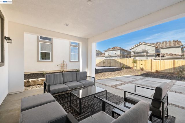 1512 Millennium Way, Fairfield, CA 94533