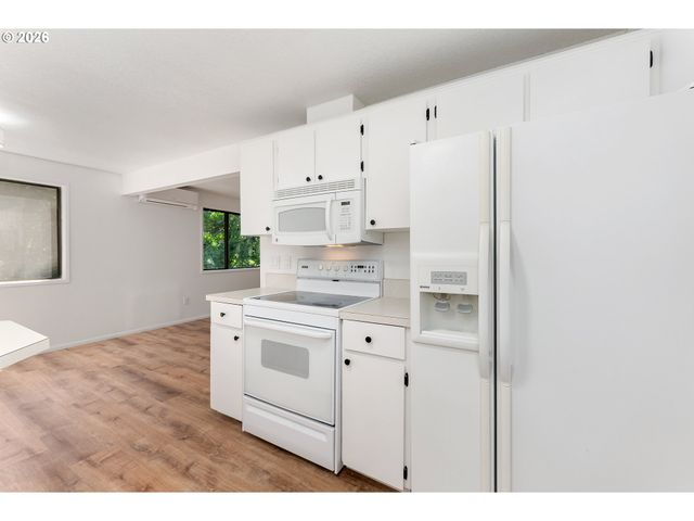 7146 Sw Murray Blvd 207, Beaverton, OR 97008