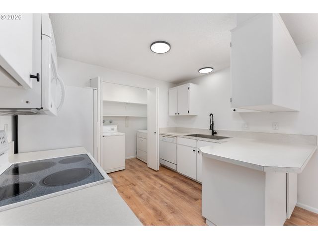 7146 Sw Murray Blvd 207, Beaverton, OR 97008
