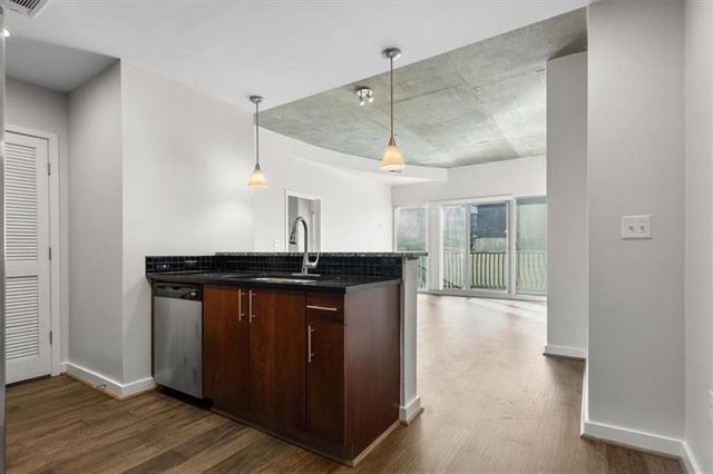 250 Pharr NE Road 309, Atlanta, GA 30305