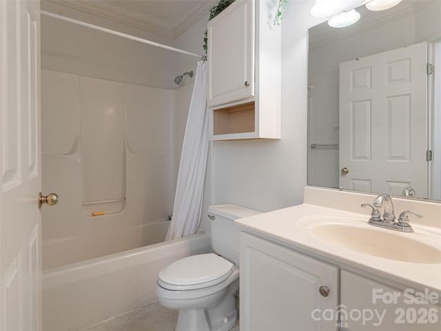 120 Burge Mountain Road, Hendersonville, NC 28792