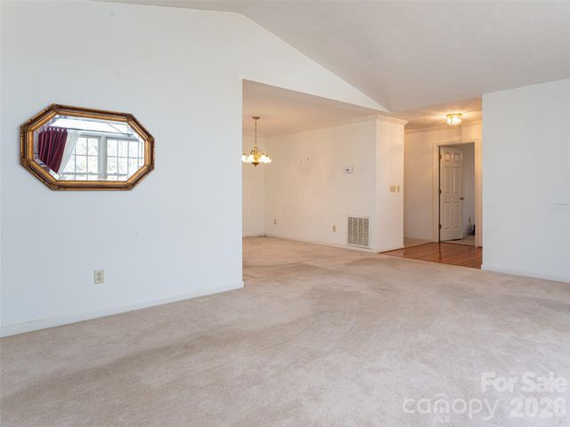 120 Burge Mountain Road, Hendersonville, NC 28792