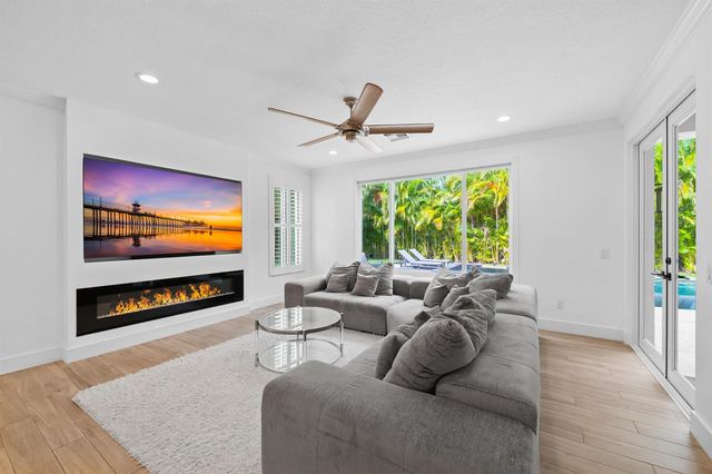 10560 Walnut Valley Drive, Boynton Beach, FL 33473