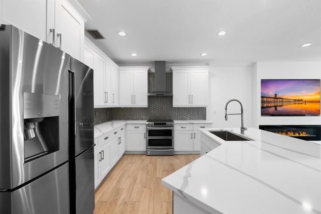 10560 Walnut Valley Drive, Boynton Beach, FL 33473