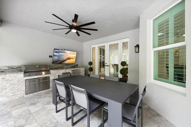 10560 Walnut Valley Drive, Boynton Beach, FL 33473