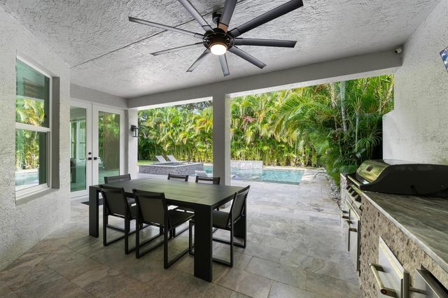 10560 Walnut Valley Drive, Boynton Beach, FL 33473