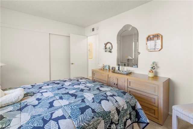 24142 Minnetonka Lane, Lake Forest, CA 92630