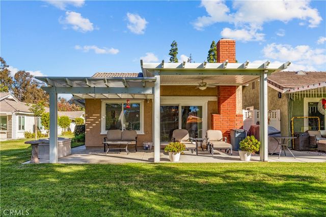 24142 Minnetonka Lane, Lake Forest, CA 92630