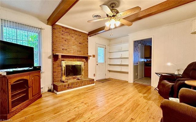 5610 Bledsoe Drive, Greensboro, NC 27410