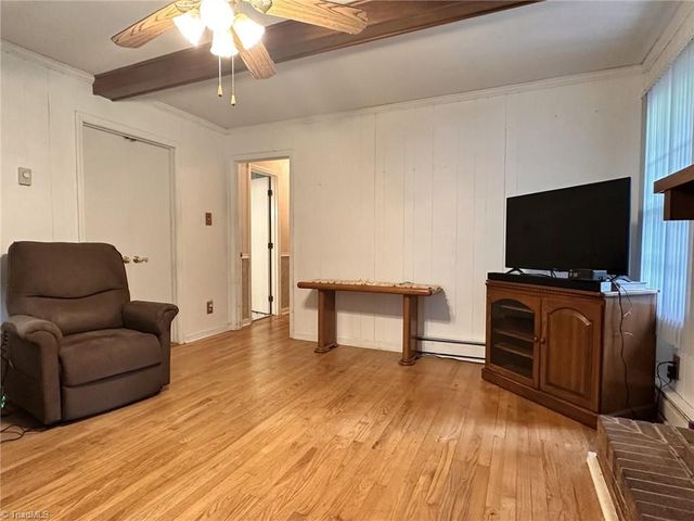 5610 Bledsoe Drive, Greensboro, NC 27410