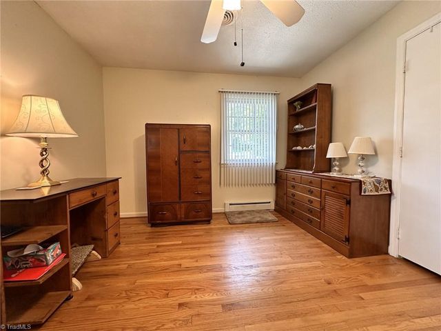 5610 Bledsoe Drive, Greensboro, NC 27410