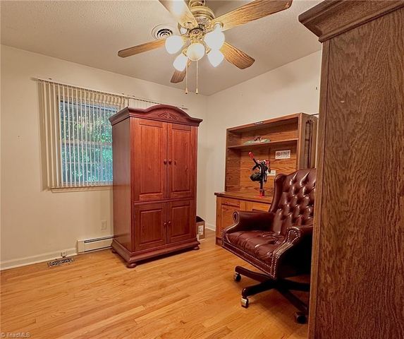 5610 Bledsoe Drive, Greensboro, NC 27410