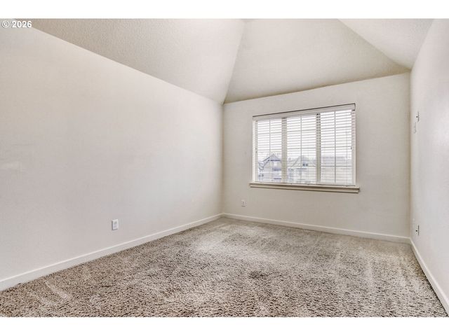 8074 Ne MIRIAM Way, Hillsboro, OR 97006