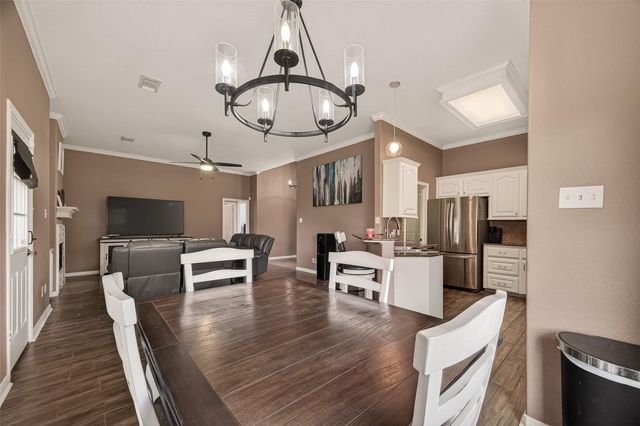 11803 Old Spanish Trail, Santa Fe, TX 77510