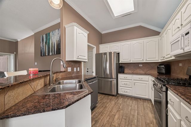 11803 Old Spanish Trail, Santa Fe, TX 77510