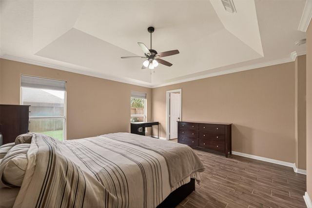 11803 Old Spanish Trail, Santa Fe, TX 77510